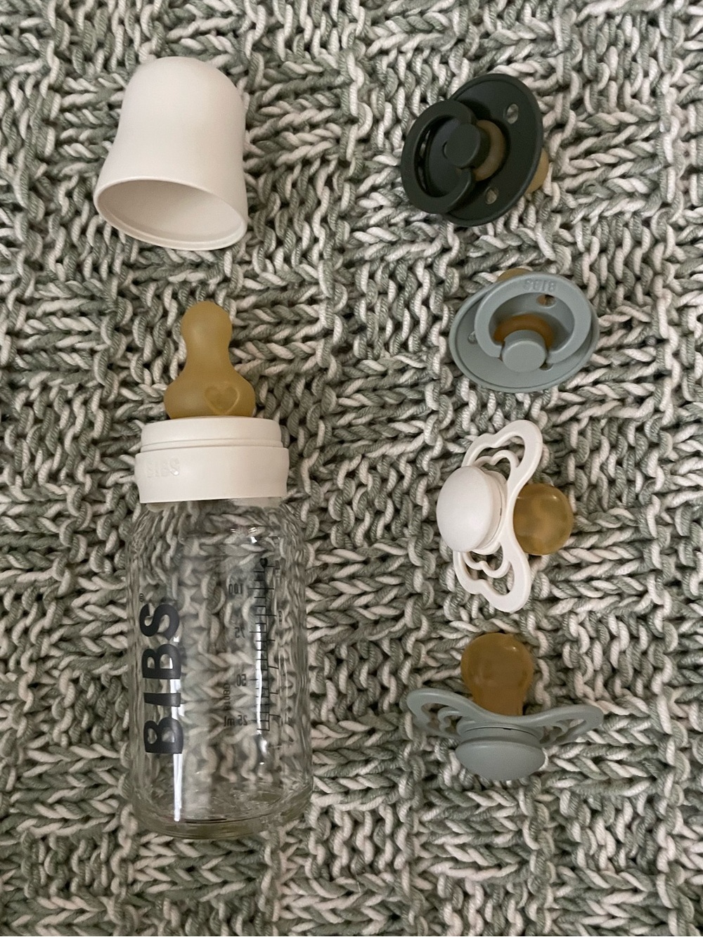 BIBS Glass Baby Bottle with Silicone Nipple + Pacifier Set in Cream and Honey